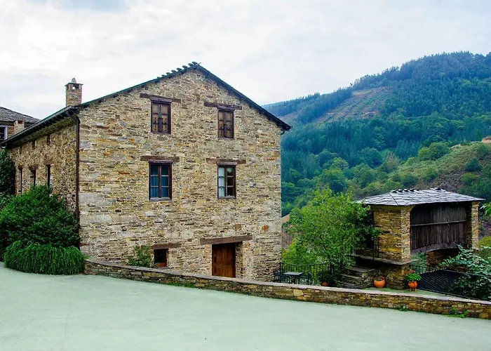 Casas Rurales Taramundi Verde